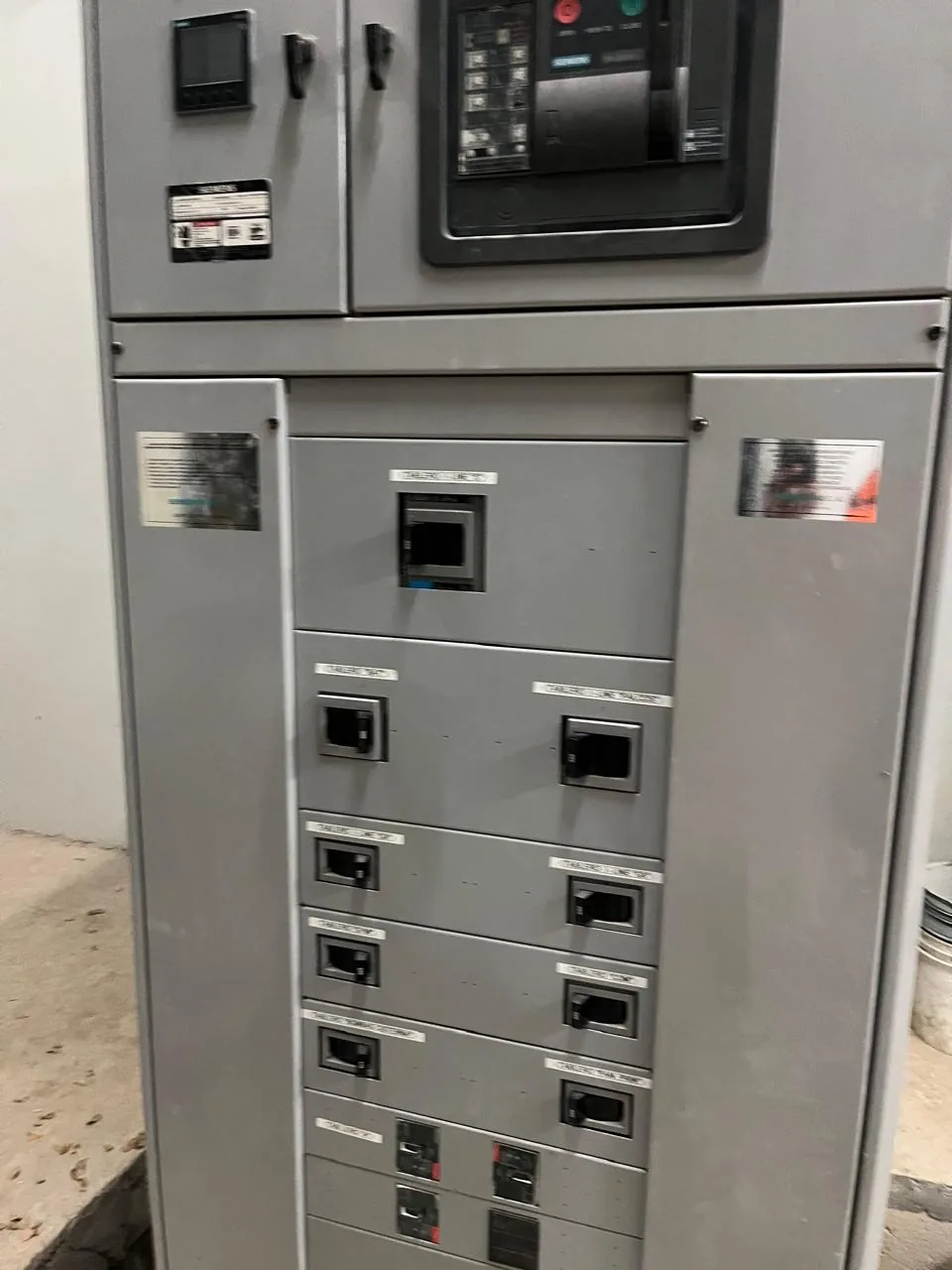 Tableros de distribución y control